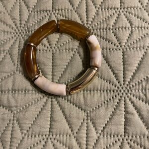 Elegant Brown and Cream Bracelet